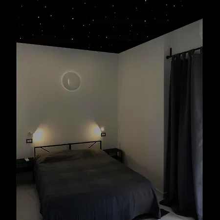 Apartment Moonlight Next Palapellicone Tra Mare E Pineta Monolocale Lido di Ostia